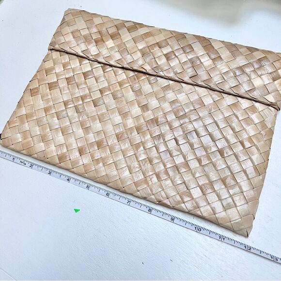 Natural Woven Purse Clutch Bag - Picture 3 of 4